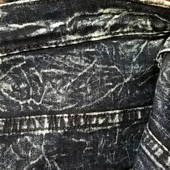 <APHRODITE> High Waist Distressed Skinny Jeans - Picture 13 of 15